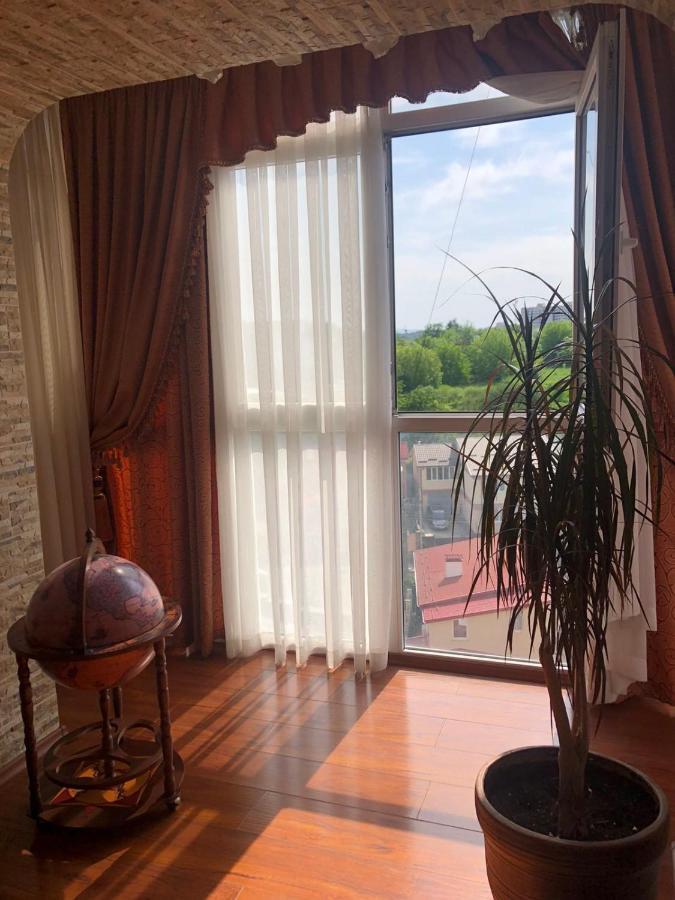 Апартаменти По Сковороди Khmelʼnytsʼkyy Extérieur photo
